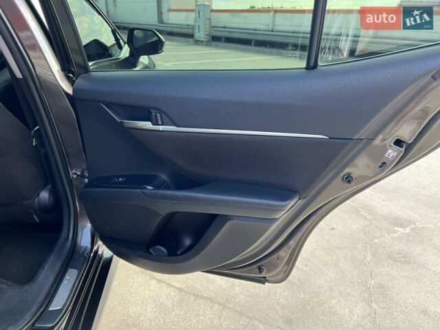 Коричневий Тойота Камрі, об'ємом двигуна 2.49 л та пробігом 222 тис. км за 18500 $, фото 26 на Automoto.ua