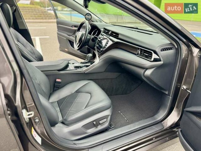 Коричневый Тойота Камри, объемом двигателя 2.49 л и пробегом 78 тыс. км за 25900 $, фото 46 на Automoto.ua