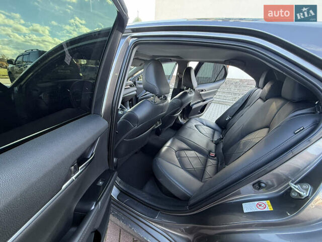 Тойота Камри 2019 в Львове на Automoto.ua Коричневый Тойота Камри, объемом двигателя 2.49 л и пробегом 105 тыс. км за 28000 $, фото 7 на Automoto.ua