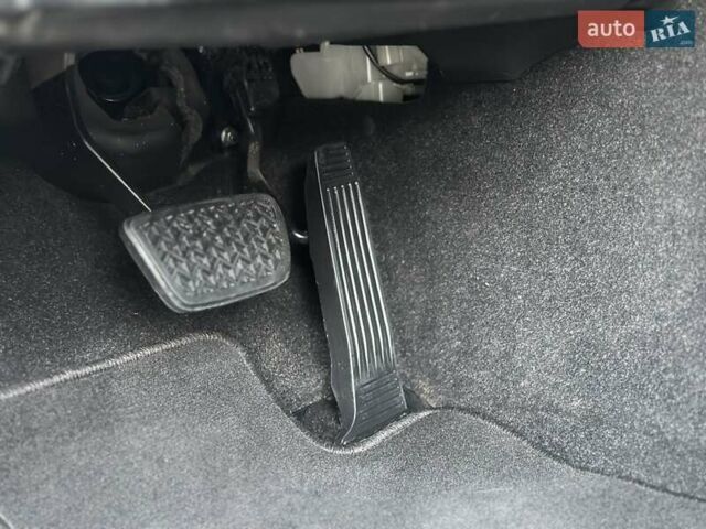 Коричневый Тойота Камри, объемом двигателя 2.49 л и пробегом 85 тыс. км за 23950 $, фото 58 на Automoto.ua