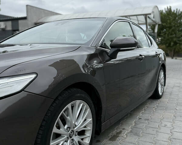 Коричневый Тойота Камри, объемом двигателя 2.49 л и пробегом 80 тыс. км за 31800 $, фото 2 на Automoto.ua