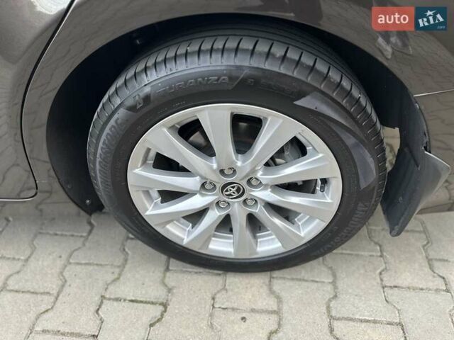 Коричневый Тойота Камри, объемом двигателя 2.49 л и пробегом 85 тыс. км за 23950 $, фото 19 на Automoto.ua