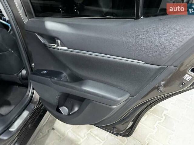 Коричневый Тойота Камри, объемом двигателя 2.49 л и пробегом 106 тыс. км за 18300 $, фото 11 на Automoto.ua