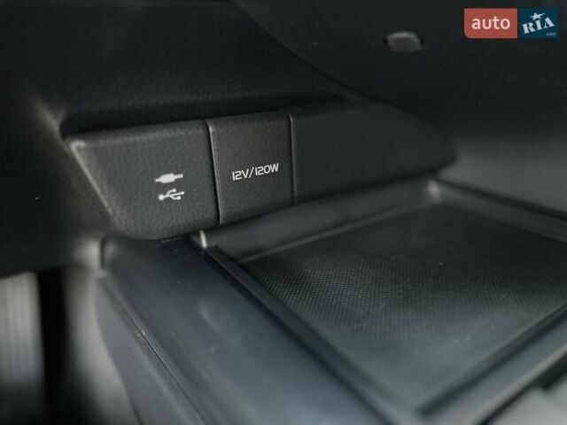 Коричневый Тойота Камри, объемом двигателя 2.49 л и пробегом 85 тыс. км за 23950 $, фото 49 на Automoto.ua