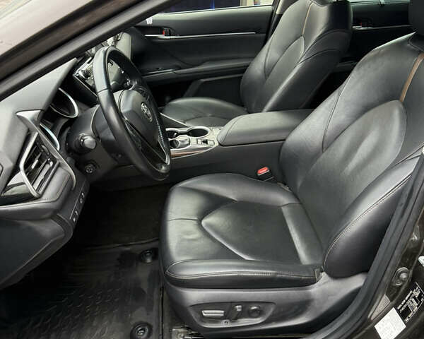 Коричневый Тойота Камри, объемом двигателя 2.49 л и пробегом 80 тыс. км за 31800 $, фото 3 на Automoto.ua