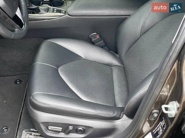 Коричневый Тойота Камри, объемом двигателя 2.49 л и пробегом 37 тыс. км за 29800 $, фото 11 на Automoto.ua