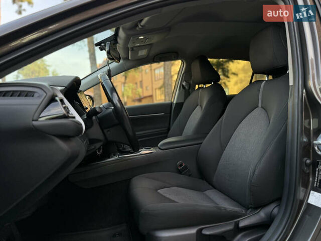 Коричневый Тойота Камри, объемом двигателя 2.5 л и пробегом 208 тыс. км за 19900 $, фото 20 на Automoto.ua