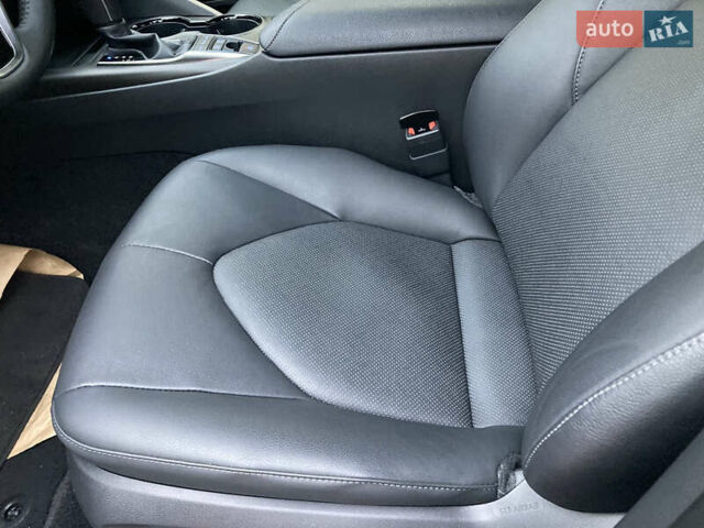 Коричневый Тойота Камри, объемом двигателя 2.49 л и пробегом 4 тыс. км за 38999 $, фото 18 на Automoto.ua