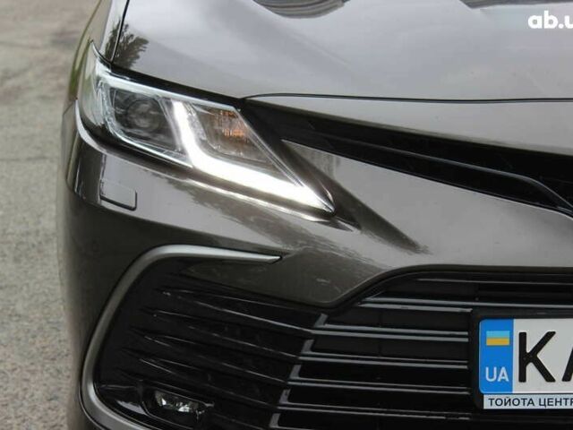 Коричневий Тойота Камрі, об'ємом двигуна 2.5 л та пробігом 58 тис. км за 34599 $, фото 5 на Automoto.ua
