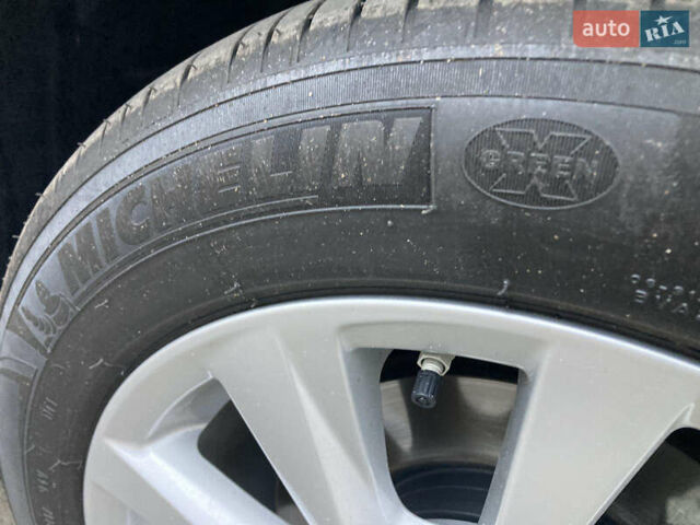 Коричневый Тойота Камри, объемом двигателя 2.49 л и пробегом 4 тыс. км за 38999 $, фото 22 на Automoto.ua