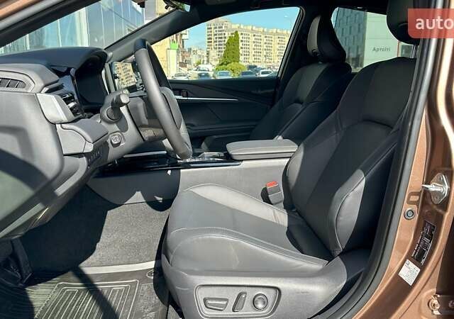 Коричневий Тойота Камрі, об'ємом двигуна 2.49 л та пробігом 3 тис. км за 49000 $, фото 13 на Automoto.ua