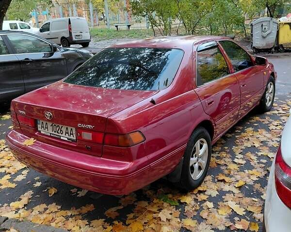Красный Тойота Камри, объемом двигателя 3 л и пробегом 432 тыс. км за 2970 $, фото 6 на Automoto.ua