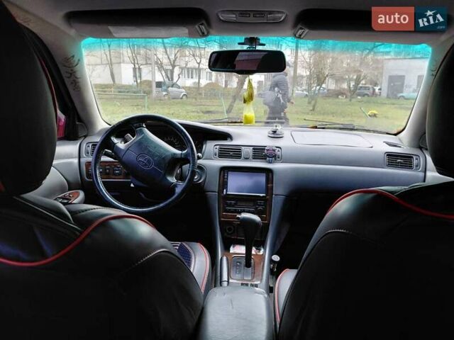 Красный Тойота Камри, объемом двигателя 3 л и пробегом 432 тыс. км за 2970 $, фото 2 на Automoto.ua