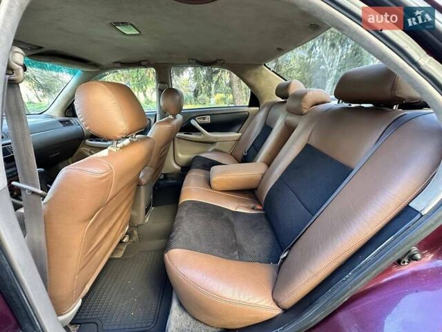 Червоний Тойота Камрі, об'ємом двигуна 3 л та пробігом 340 тис. км за 2950 $, фото 7 на Automoto.ua