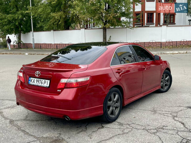 Красный Тойота Камри, объемом двигателя 2.36 л и пробегом 330 тыс. км за 7150 $, фото 2 на Automoto.ua
