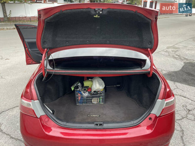 Красный Тойота Камри, объемом двигателя 2.36 л и пробегом 330 тыс. км за 7150 $, фото 6 на Automoto.ua
