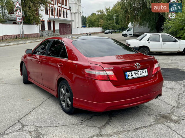 Красный Тойота Камри, объемом двигателя 2.36 л и пробегом 330 тыс. км за 7150 $, фото 3 на Automoto.ua