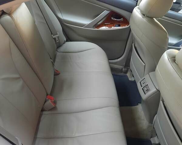 Червоний Тойота Камрі, об'ємом двигуна 3.5 л та пробігом 421 тис. км за 9999 $, фото 11 на Automoto.ua