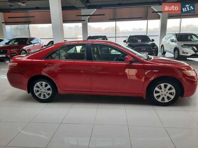 Червоний Тойота Камрі, об'ємом двигуна 3.5 л та пробігом 421 тис. км за 9999 $, фото 2 на Automoto.ua