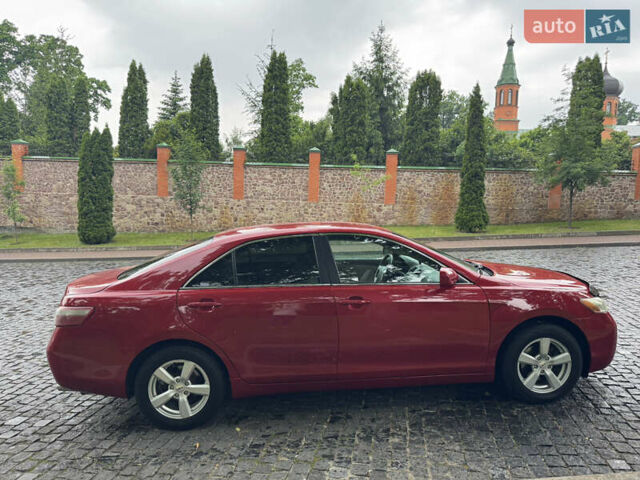 Красный Тойота Камри, объемом двигателя 2.4 л и пробегом 137 тыс. км за 7300 $, фото 7 на Automoto.ua