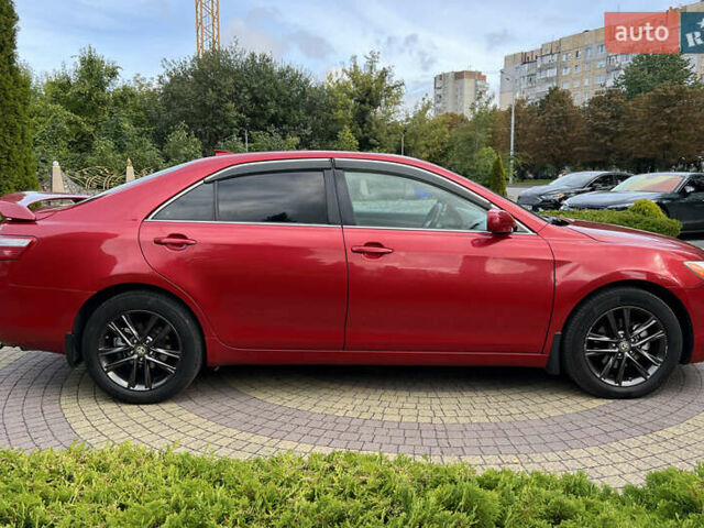 Красный Тойота Камри, объемом двигателя 2.36 л и пробегом 211 тыс. км за 8850 $, фото 7 на Automoto.ua