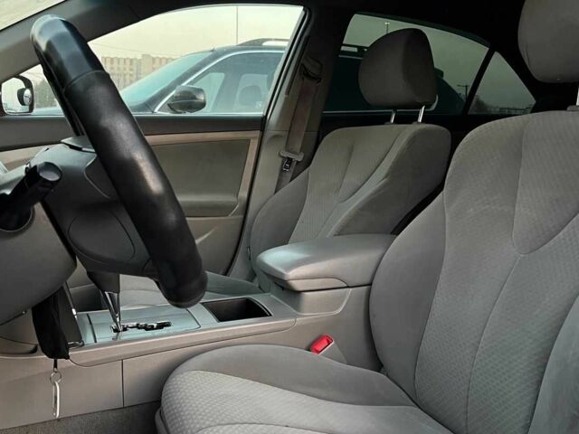 Червоний Тойота Камрі, об'ємом двигуна 2.4 л та пробігом 211 тис. км за 8850 $, фото 6 на Automoto.ua