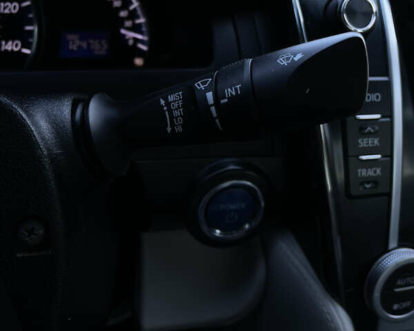 Красный Тойота Камри, объемом двигателя 2.5 л и пробегом 198 тыс. км за 11500 $, фото 18 на Automoto.ua