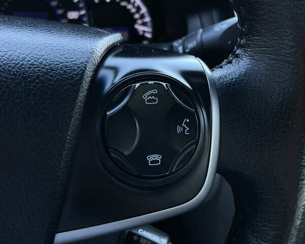 Красный Тойота Камри, объемом двигателя 2.5 л и пробегом 198 тыс. км за 11500 $, фото 17 на Automoto.ua