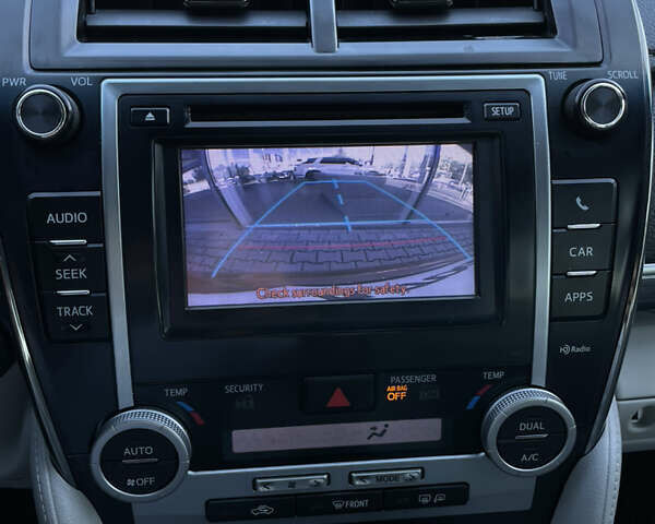 Красный Тойота Камри, объемом двигателя 2.5 л и пробегом 198 тыс. км за 11500 $, фото 21 на Automoto.ua