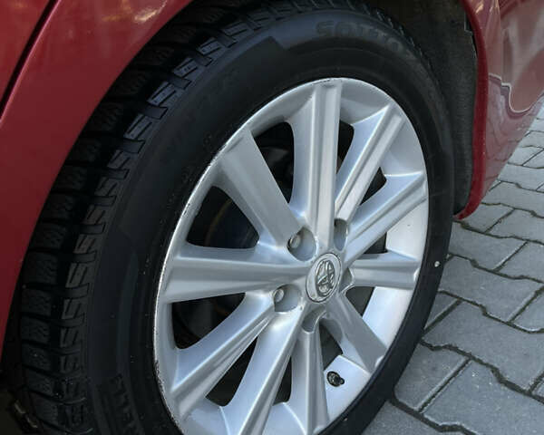 Красный Тойота Камри, объемом двигателя 2.5 л и пробегом 198 тыс. км за 11500 $, фото 9 на Automoto.ua