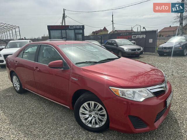 Красный Тойота Камри, объемом двигателя 2.49 л и пробегом 153 тыс. км за 12750 $, фото 3 на Automoto.ua