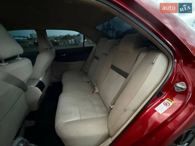Тойота Камри 2013 в Кривом Роге на Automoto.ua Красный Тойота Камри, объемом двигателя 2.5 л и пробегом 177 тыс. км за 10700 $, фото 27 на Automoto.ua