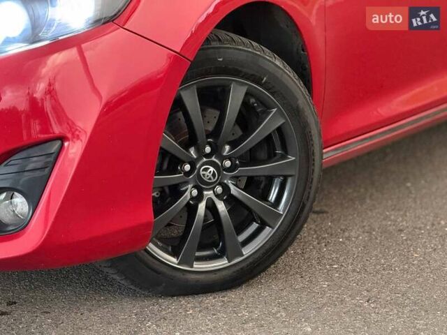 Тойота Камри 2013 в Кривом Роге на Automoto.ua Красный Тойота Камри, объемом двигателя 2.5 л и пробегом 177 тыс. км за 10700 $, фото 6 на Automoto.ua