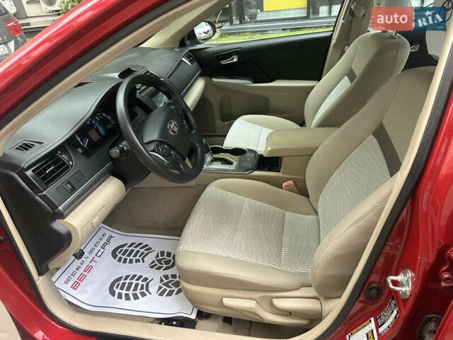 Красный Тойота Камри, объемом двигателя 2.49 л и пробегом 153 тыс. км за 12750 $, фото 32 на Automoto.ua