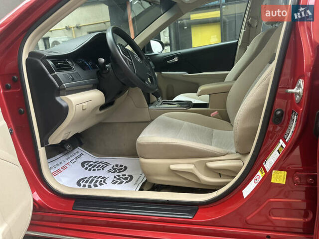 Красный Тойота Камри, объемом двигателя 2.49 л и пробегом 153 тыс. км за 12750 $, фото 30 на Automoto.ua