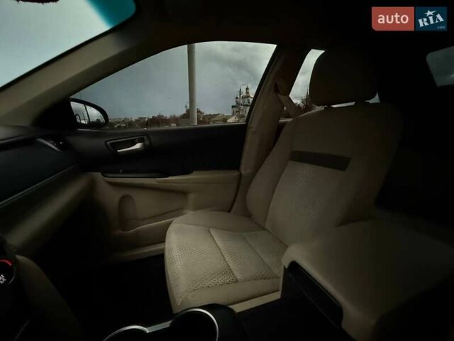 Тойота Камри 2013 в Кривом Роге на Automoto.ua Красный Тойота Камри, объемом двигателя 2.5 л и пробегом 177 тыс. км за 10700 $, фото 47 на Automoto.ua