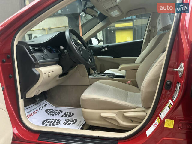 Красный Тойота Камри, объемом двигателя 2.49 л и пробегом 153 тыс. км за 12750 $, фото 29 на Automoto.ua