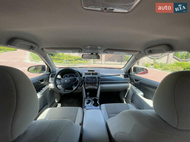 Червоний Тойота Камрі, об'ємом двигуна 2.49 л та пробігом 243 тис. км за 13200 $, фото 10 на Automoto.ua
