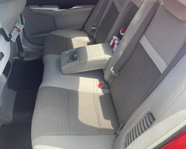 Червоний Тойота Камрі, об'ємом двигуна 2.49 л та пробігом 243 тис. км за 13200 $, фото 7 на Automoto.ua