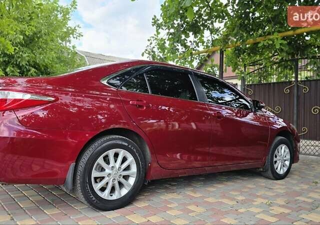 Красный Тойота Камри, объемом двигателя 2.5 л и пробегом 47 тыс. км за 15000 $, фото 12 на Automoto.ua