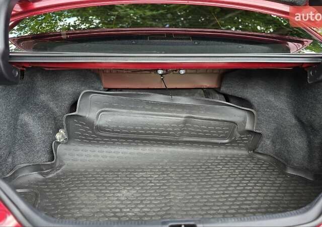 Красный Тойота Камри, объемом двигателя 2.5 л и пробегом 47 тыс. км за 15000 $, фото 18 на Automoto.ua