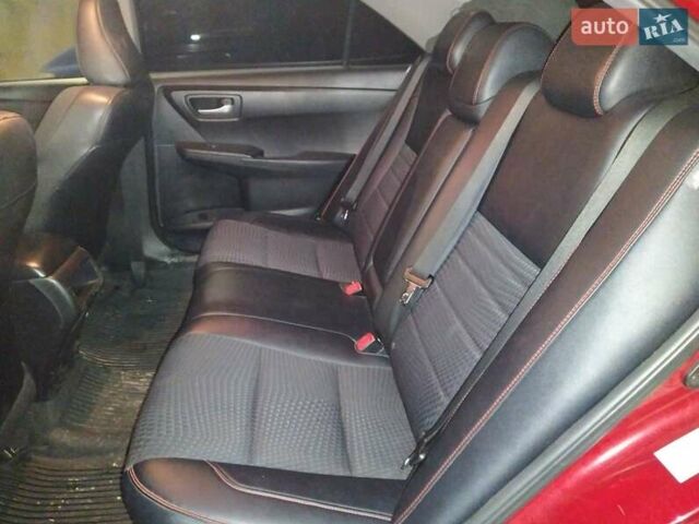 Красный Тойота Камри, объемом двигателя 2.49 л и пробегом 162 тыс. км за 11700 $, фото 7 на Automoto.ua