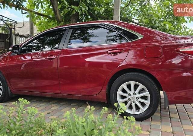 Красный Тойота Камри, объемом двигателя 2.5 л и пробегом 47 тыс. км за 15000 $, фото 8 на Automoto.ua