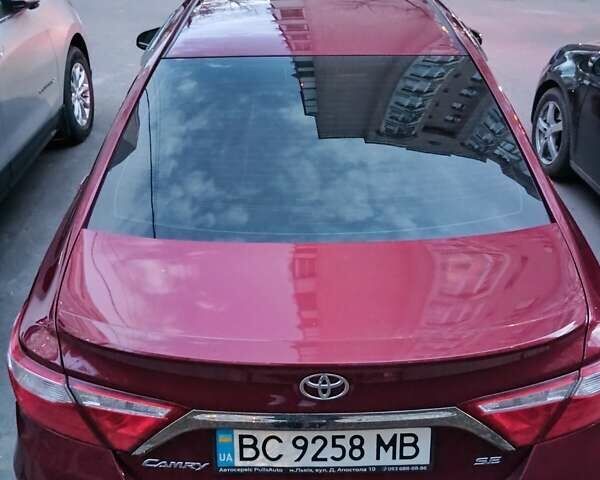 Красный Тойота Камри, объемом двигателя 2.49 л и пробегом 162 тыс. км за 11700 $, фото 1 на Automoto.ua