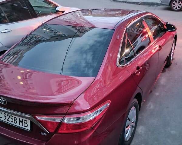 Красный Тойота Камри, объемом двигателя 2.49 л и пробегом 162 тыс. км за 11700 $, фото 2 на Automoto.ua