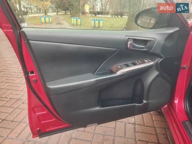 Красный Тойота Камри, объемом двигателя 2.49 л и пробегом 181 тыс. км за 14700 $, фото 29 на Automoto.ua