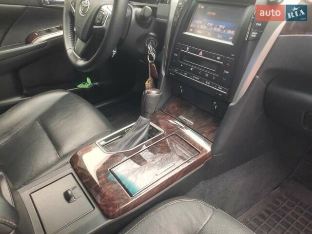 Красный Тойота Камри, объемом двигателя 2.49 л и пробегом 181 тыс. км за 14700 $, фото 50 на Automoto.ua