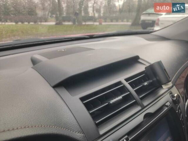 Красный Тойота Камри, объемом двигателя 2.49 л и пробегом 181 тыс. км за 14700 $, фото 43 на Automoto.ua