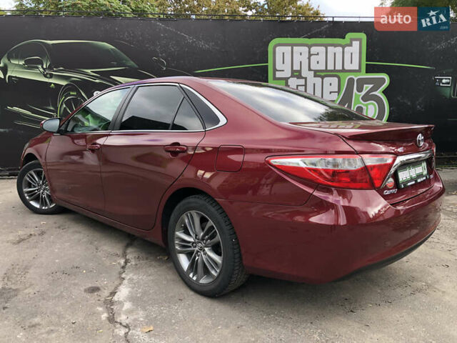 Красный Тойота Камри, объемом двигателя 2.49 л и пробегом 118 тыс. км за 12700 $, фото 6 на Automoto.ua