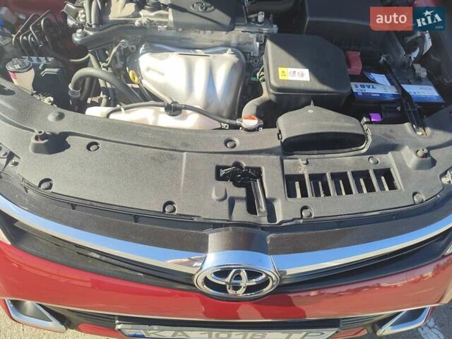 Красный Тойота Камри, объемом двигателя 2.49 л и пробегом 148 тыс. км за 17300 $, фото 15 на Automoto.ua